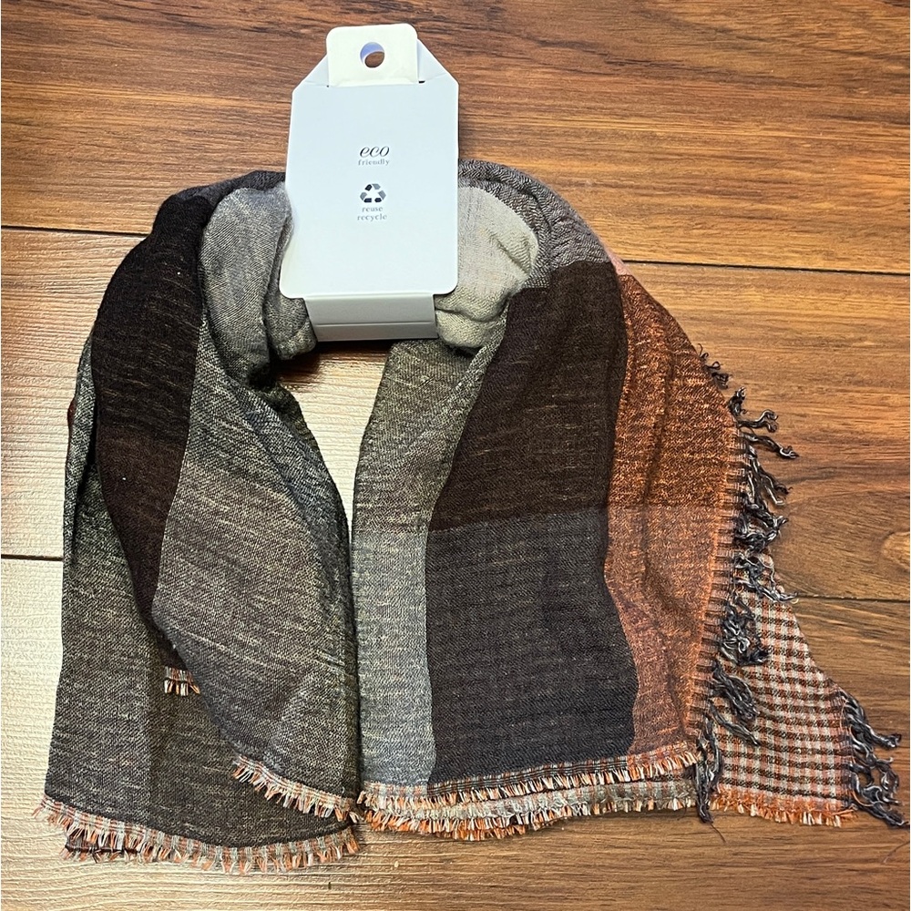 Mia & Tess Women's Multicolor Scarf - Picture 2 of 3